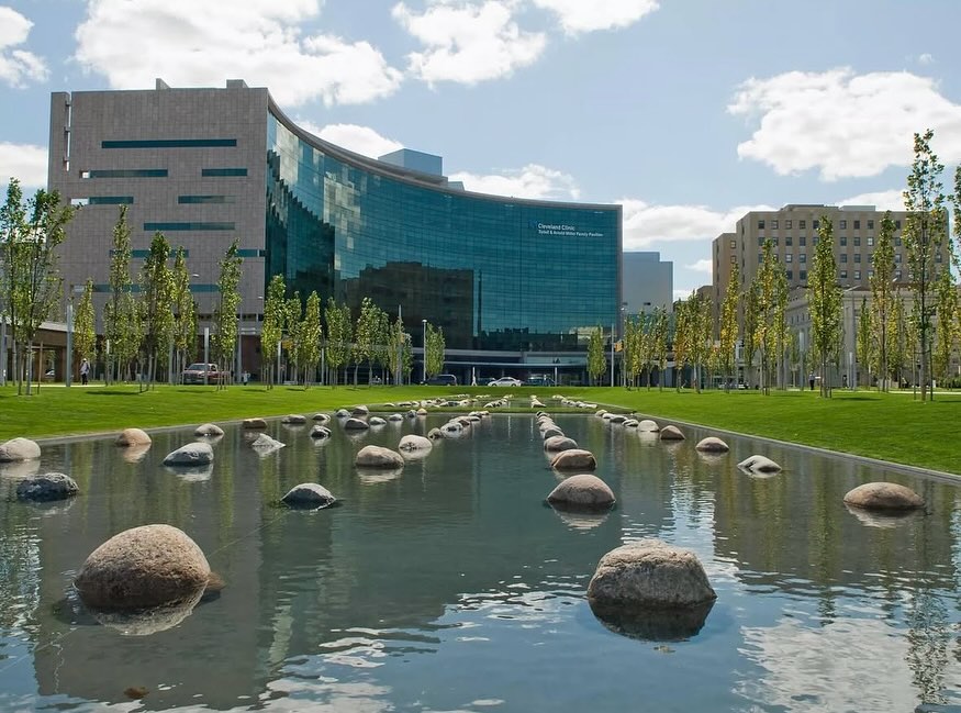 揭秘克利夫兰诊所官网：世界心脏第一的医院如何线上惠及全球患者